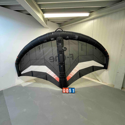 51. F-one Strike v5 4m