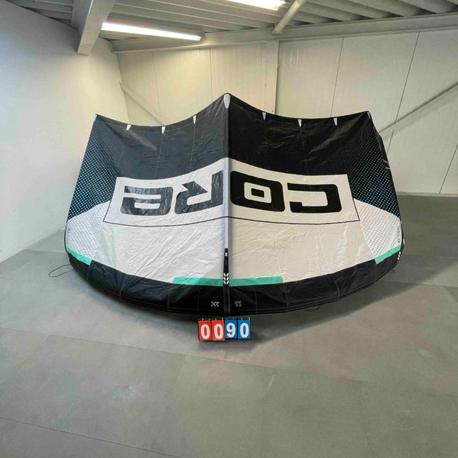 90. Core Kiteboarding XR8 11m