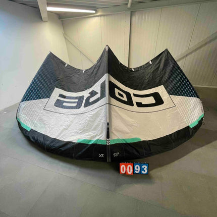93. Core Kiteboarding XR8 13.5m