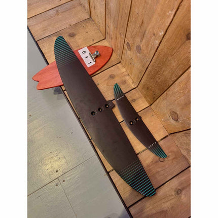 011. North Sonar MA850 V2 Frontwing + S208 Rear Wing