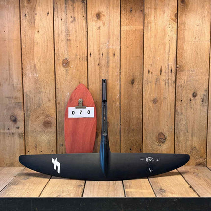 070. F-one SK8 V1 650 Frontwing