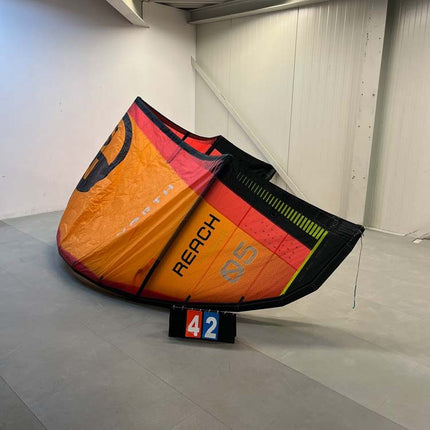 42. North Kiteboarding Reach 2026 5m