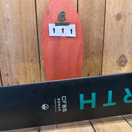 111. North Sonar CF85 Carbon mast