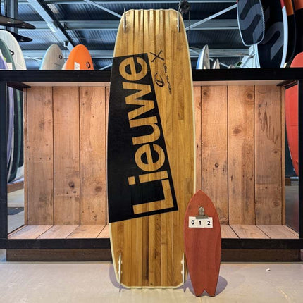 012. Lieuwe Shotgun 125x38 Twintip