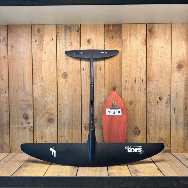 150. F-one SK8 750 cm² V2 Carving W 161