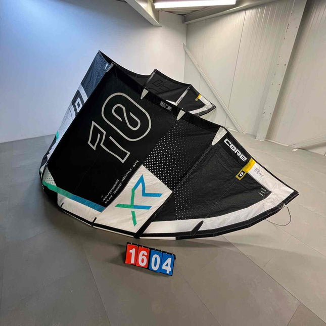 1604. Core Kiteboarding XR8 10 m