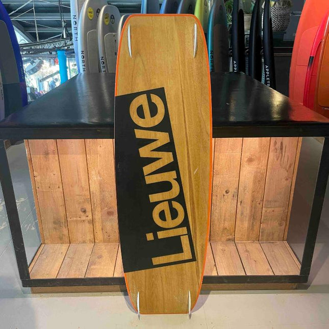 20. Lieuwe Awesome 138 DEMO