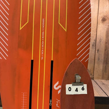 046. Slingshot Hopecraft 100x45 Kitefoilboard