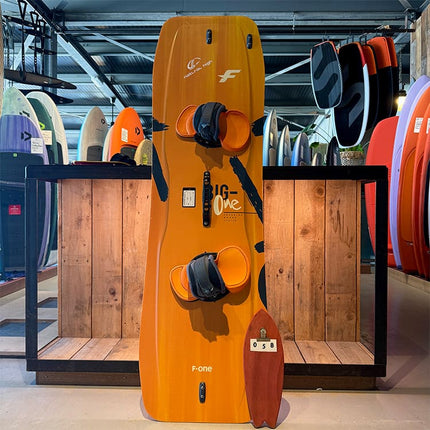 058. F-one Big-One Freeride 164x48 Twintip