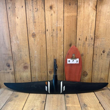 075. Slingshot Flow 800 Frontwing