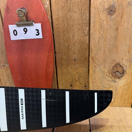 093. Armstrong MA 990 frontwing