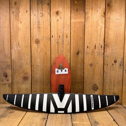 096. Armstrong MA 790 frontwing