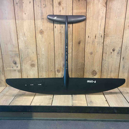 1253. F-one Sk8 1050 Carbon plane