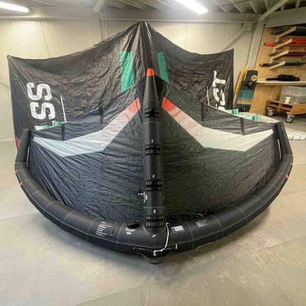 7. F-one Strike V5 4.5m