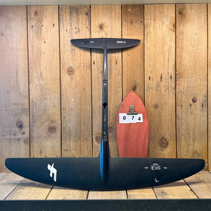 074. F-one SK8 V1 850 carbon plane + XXS 161 Carving W tail