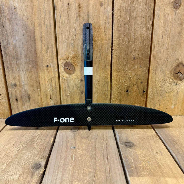 1537. F-one Tail 210 DW XXXS