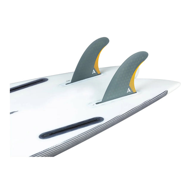 ROAM Quad Rear 2 Fin Set Dual Tab