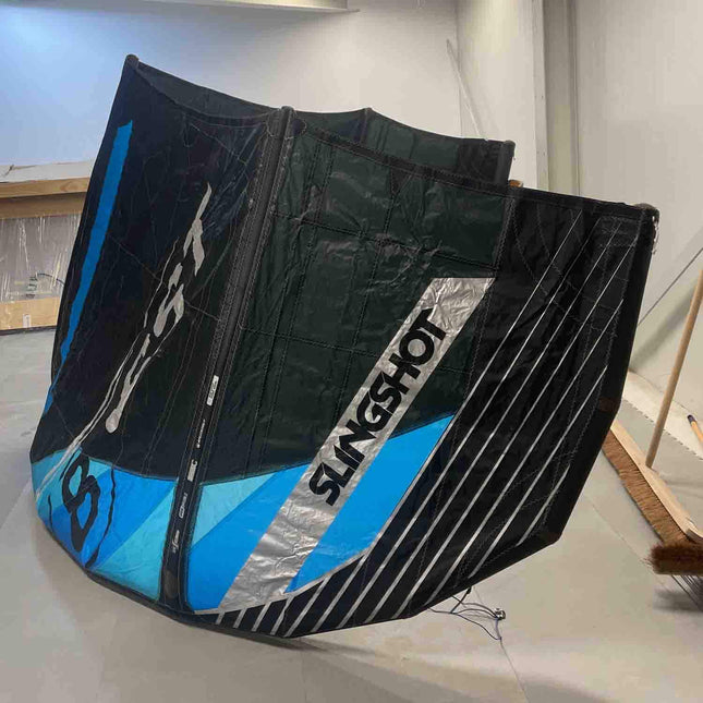 9. Slingshot SST 2018 8m