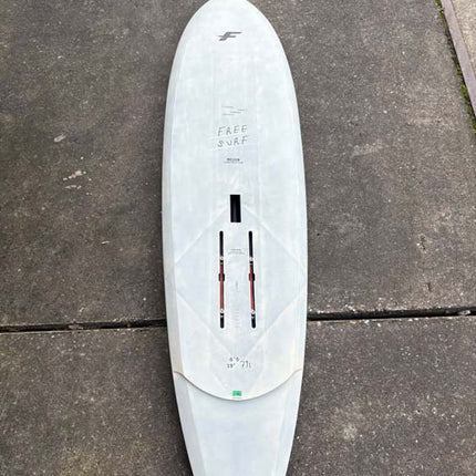 213. F-one Rocket Free Surf Carbon 6'5 79 Liter White