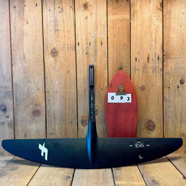 093. F-one SK8 V1 750 Frontwing