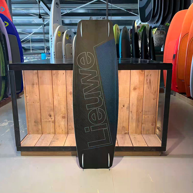 Lieuwe Falcon 133 DEMO