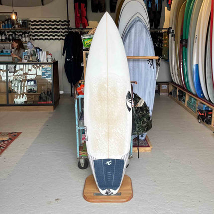 Sharpeye Storms 5'10 (28.2L)